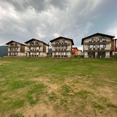 Вили Елеганс Сърница Kültér fotó